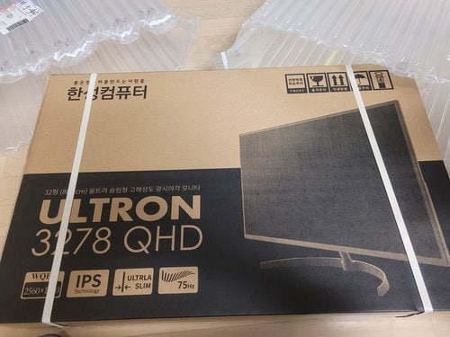ULTRON 3278 QHD 75hz 모니터