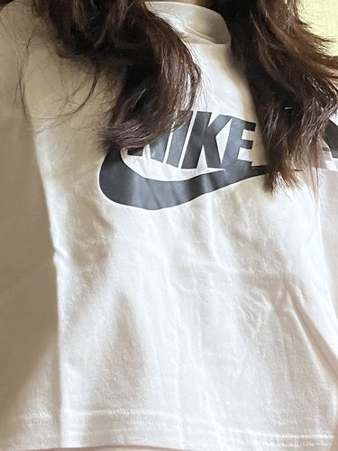 [나이키코리아공식]여성 나이키 에센셜 크롭 아이콘 클래쉬 반팔 티셔츠 BV6176-100