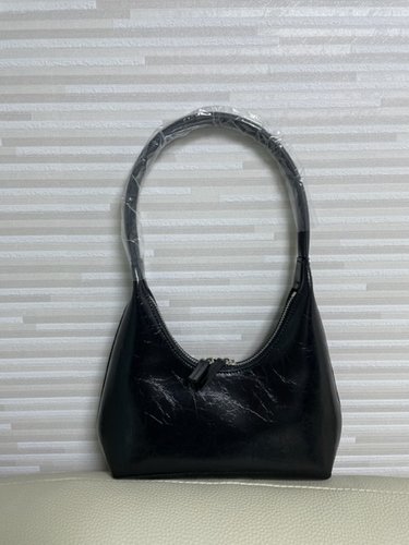 [레이브] Mini Hobo Bag in Black VX2SG100-10
