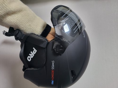 스위스비기뉴 PRO 바이저헬멧 프로 스키헬멧 스노우보드헬멧 고글헬멧
