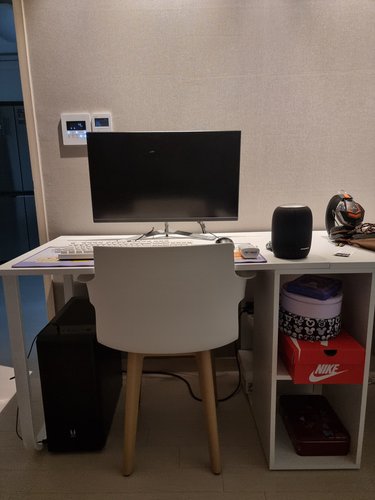 로안체어 국내생산 편한 플라스틱 인테리어 책상 의자