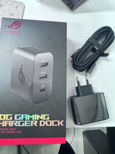 ASUS ROG Gaming Charger Dock AC65-03 ROG ALLY 전용 도킹스테이션 어댑터