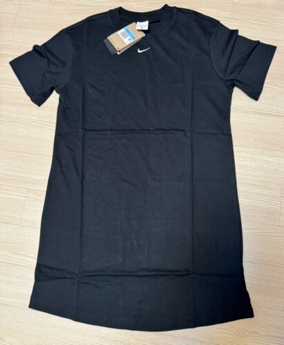 [나이키코리아공식]여성 나이키 스포츠웨어 에센셜 반팔 티셔츠 드레스 DV7883-010