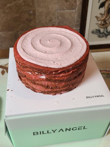 빌리엔젤 딸기 크레이프 케이크