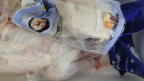 전주 두메산골의 토종닭1.3kg+한방부재료, 옻육수 추가구매