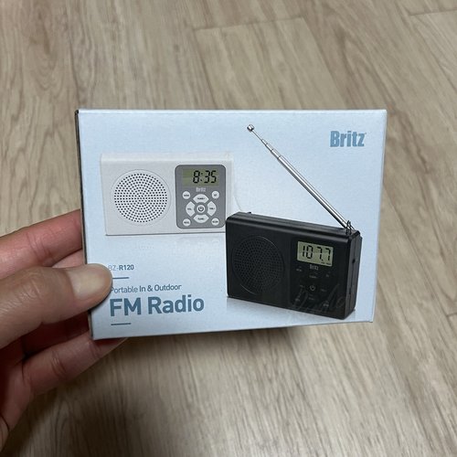브리츠 BZ-R120 휴대용 유무선 FM 효도 미니 소형 라디오  AUX단자 디지털시계 BZR120