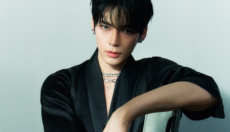 눈부신 클리어 크리스탈의 매트릭스 컬렉션