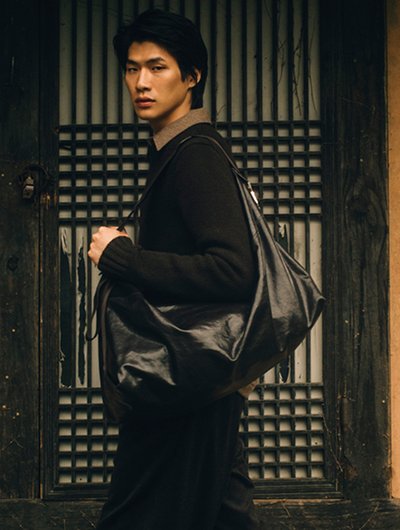 클래식 & 모던 남성 가방 컬렉션