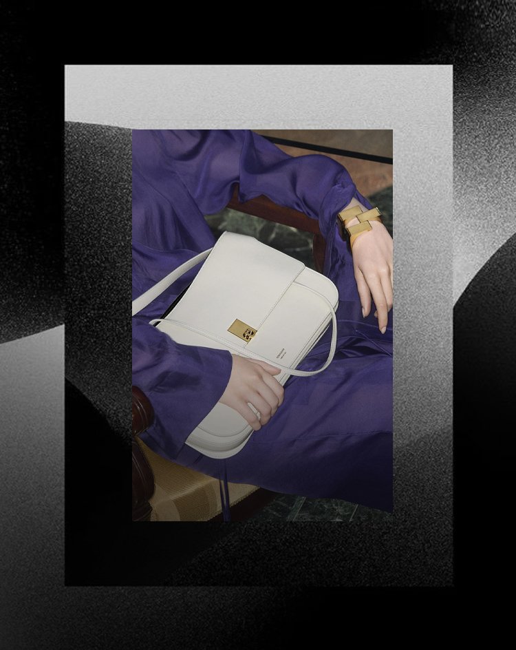 페라가모 AW26 핸드백