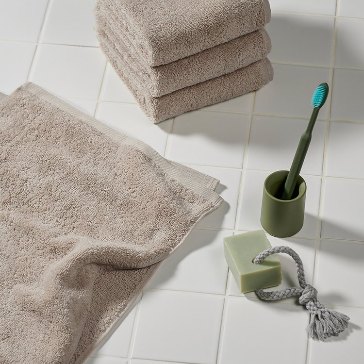 봄맞이 침구와 타월을 합리적인 가격으로 바꿀 시간!