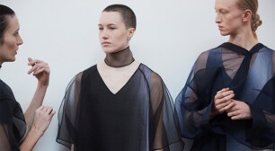 데무만의 블랙 서머 BLACK IN SUMMER