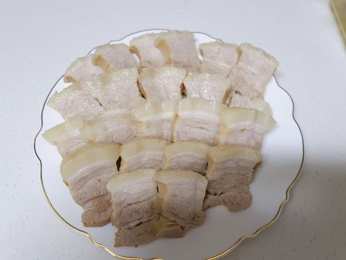 [냉장] 태흥한돈 국내산 신선한 삼겹살 수육용 500g