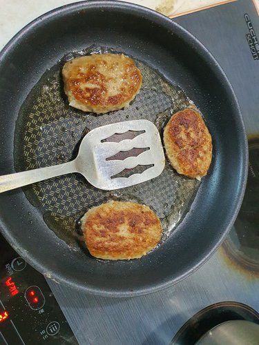 우리 쌀로 만든 떡이 쏙쏙 어린이 떡함박스테이크(소스포함) 1팩