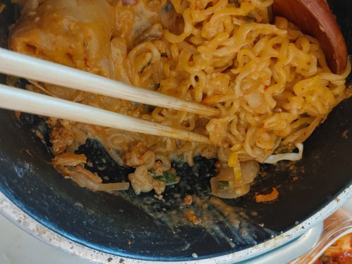 [풀무원] 얇은피꽉찬속 만두(땡초4봉+고기2봉)