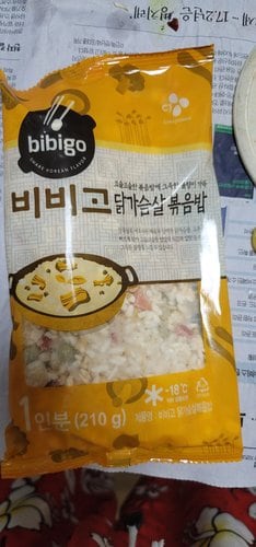 [비비고]  닭가슴살 볶음밥 420g