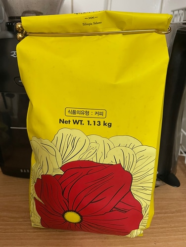 [커피필그림스] 원두커피 케냐 AA 1.13kg [SSG 배송상품]/ 홀빈(분쇄안함)