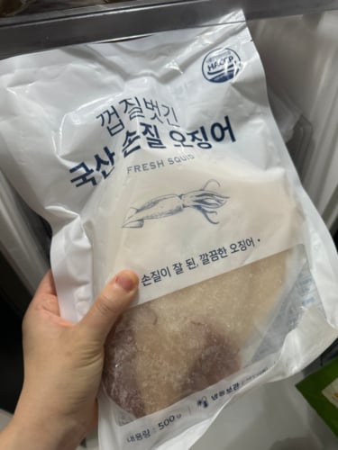 [냉동][국산] 큼직두툼 손질 오징어 (500g. 2미, 껍질제거)