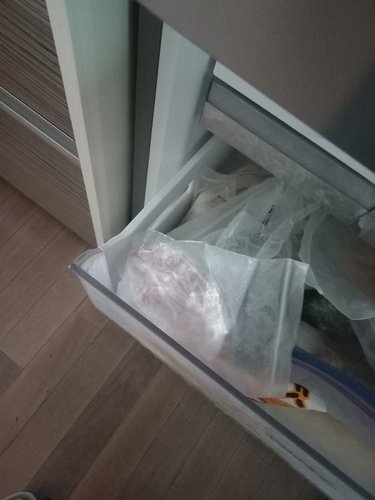 [하림] 냉장 백숙용 생닭 (1kg)